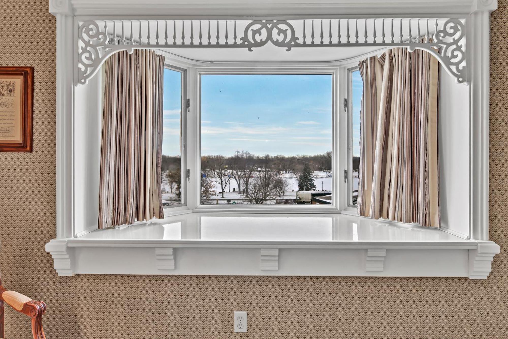 St James Hotel Red Wing Esterno foto
