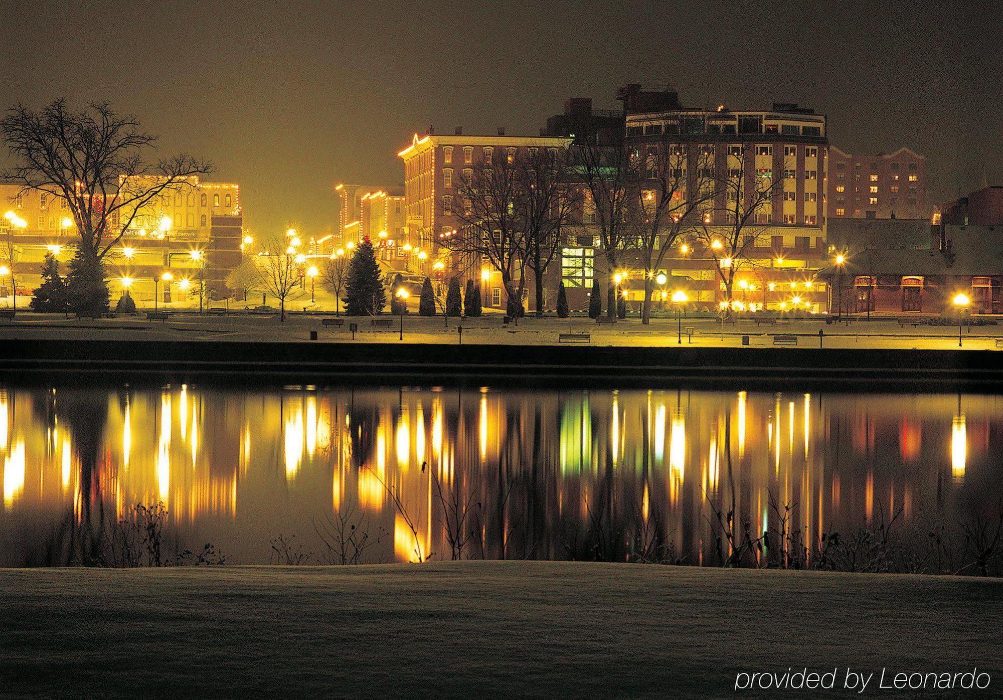 St James Hotel Red Wing Esterno foto
