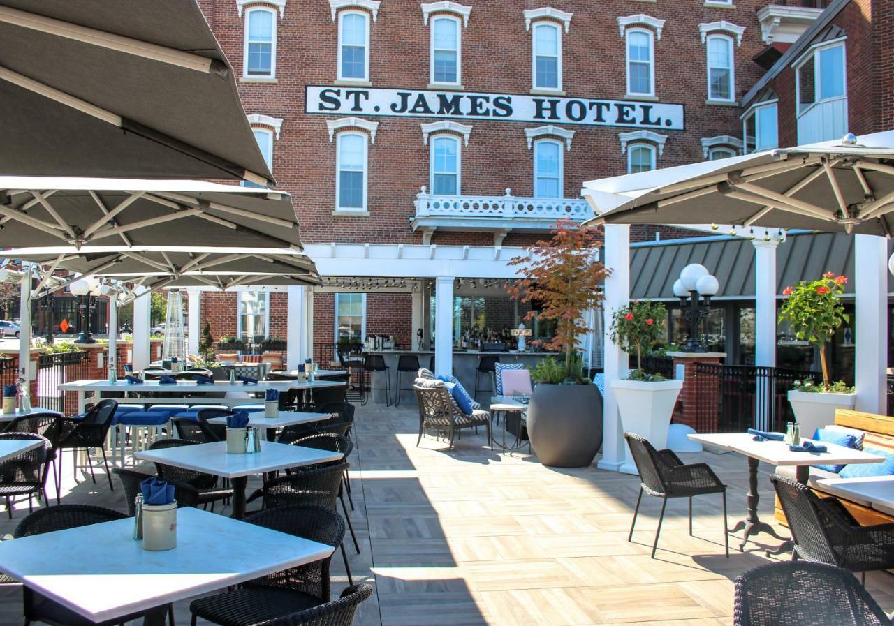 St James Hotel Red Wing Esterno foto